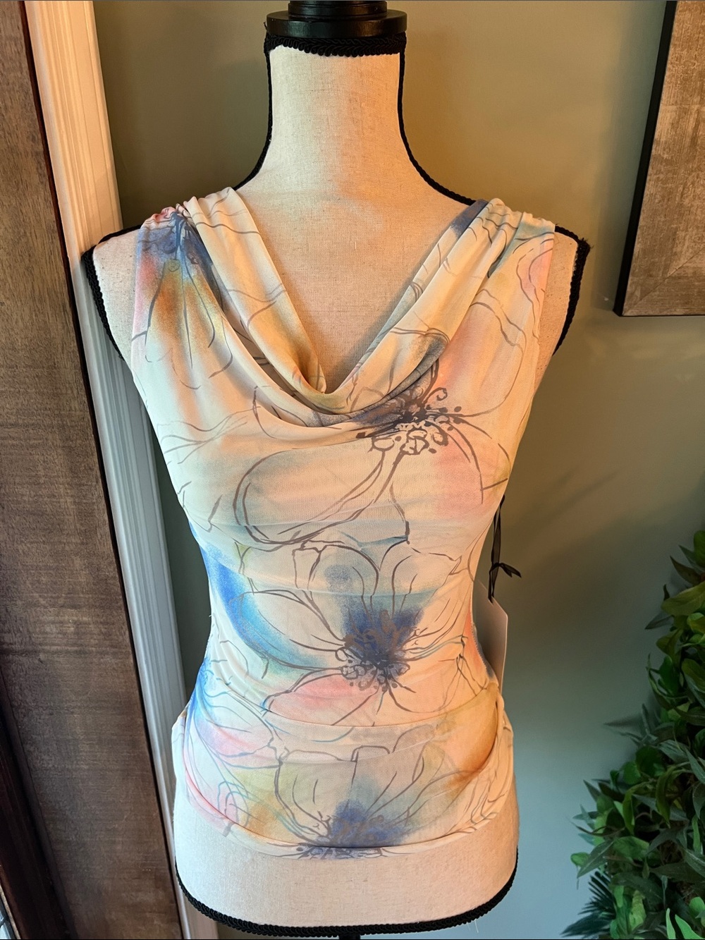 Milk & Honey Floral Sleeveless Blouse in Pastel